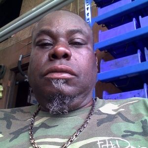 Meet your Posher, Eric